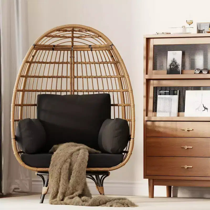 Übergroßer Eierstuhl mit 360-Grad-Drehfunktion, Terrassen-Loungesessel aus PE-Rattan mit weichem Kissen, Stahlrahmen und Metallfuß, wasserdichtes Korbgeflecht-Design