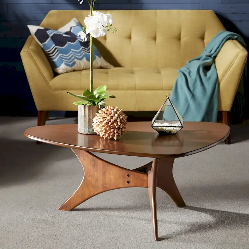 Mesa de centro triangular de madera de estilo desgastado