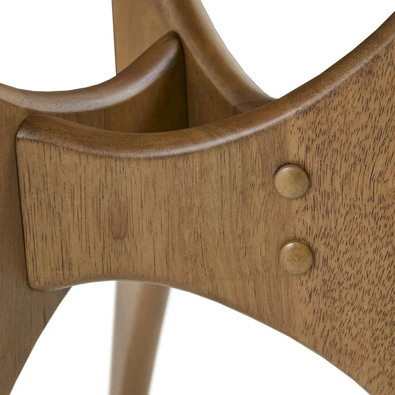 Mesa de centro triangular de madera de estilo desgastado