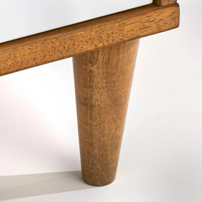 Kommode mit 8 Schubladen im Used-Look und Mid-Century-Modern-Stil